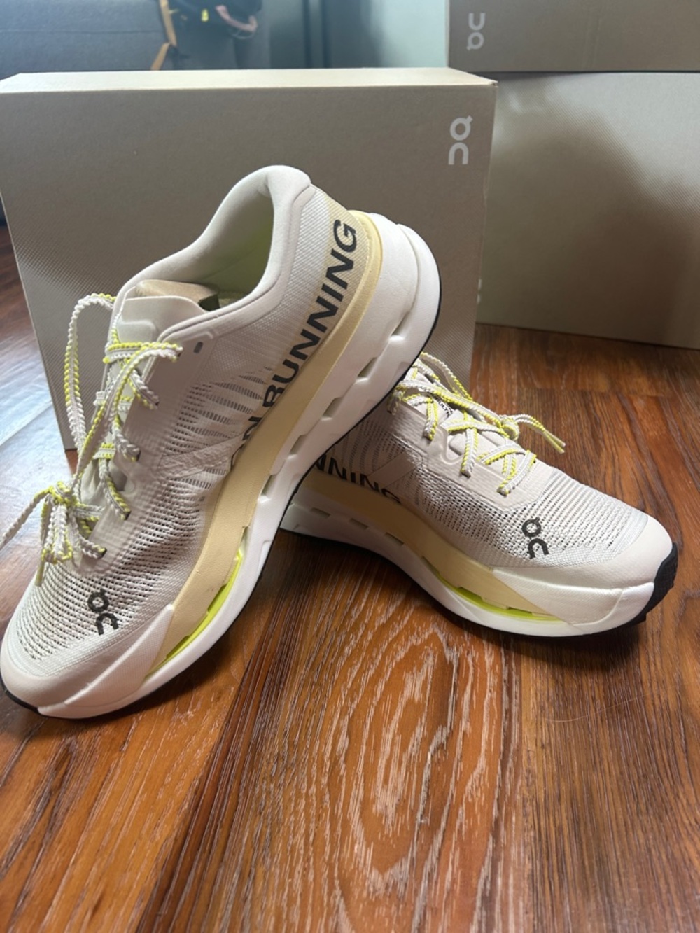 On Running Men’s Cloudultra Pro Running Shoes in Cream with Yellow Accents NWT - Picture 3 of 4